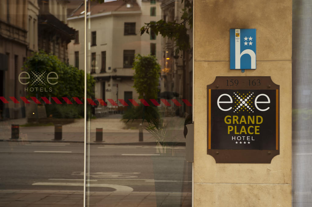 Catalonia Grand Place Hotel Brussels Exterior photo