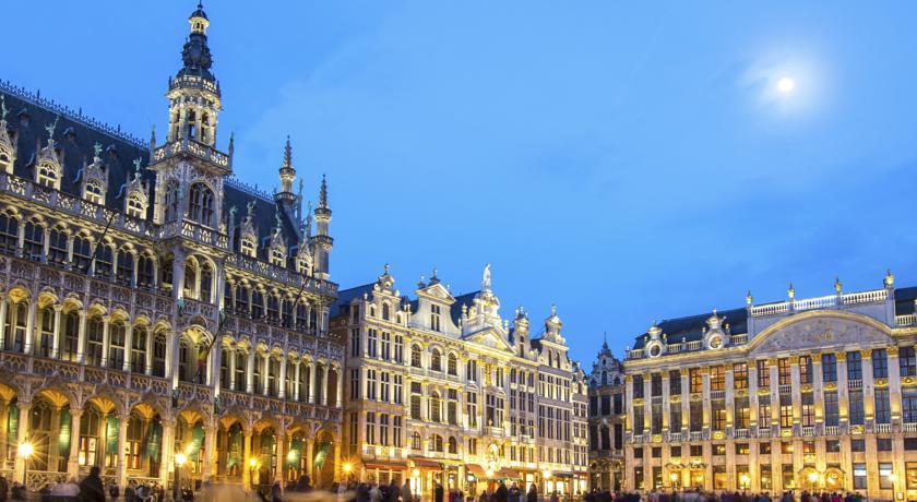 Catalonia Grand Place Hotel Brussels Exterior photo