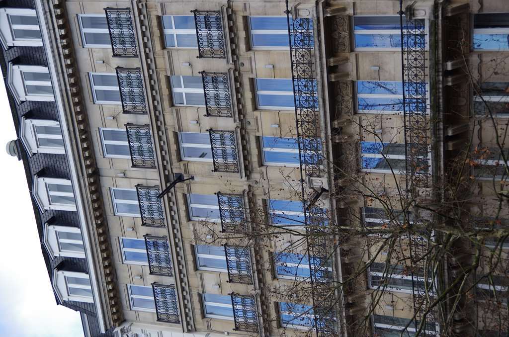 Catalonia Grand Place Hotel Brussels Exterior photo