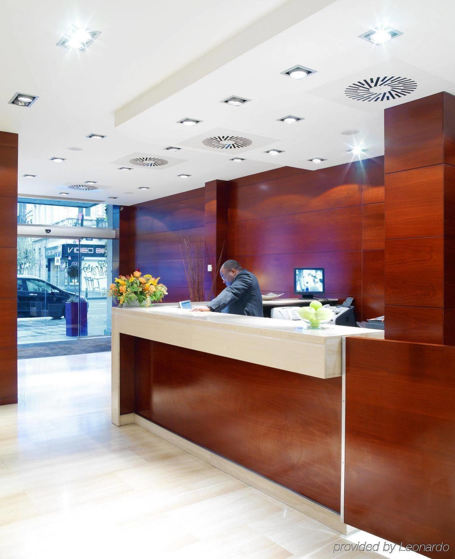 Catalonia Grand Place Hotel Brussels Interior photo